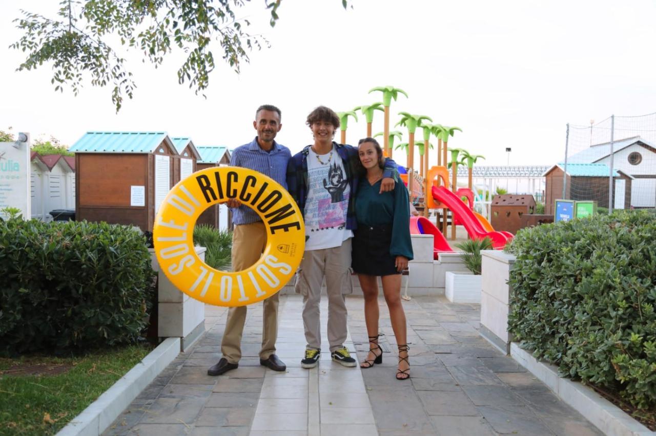 Residenza Alma Aparthotel Riccione Kültér fotó